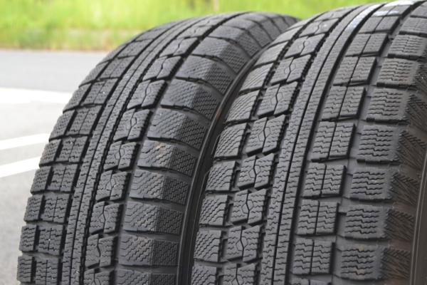 ヴェゼル、CX3に☆215/60R16スタッドレス送料込み スタッドレス 6.5J +53 215/60R16 エスティマ ヴェゼルCX-3 MPV 【公式