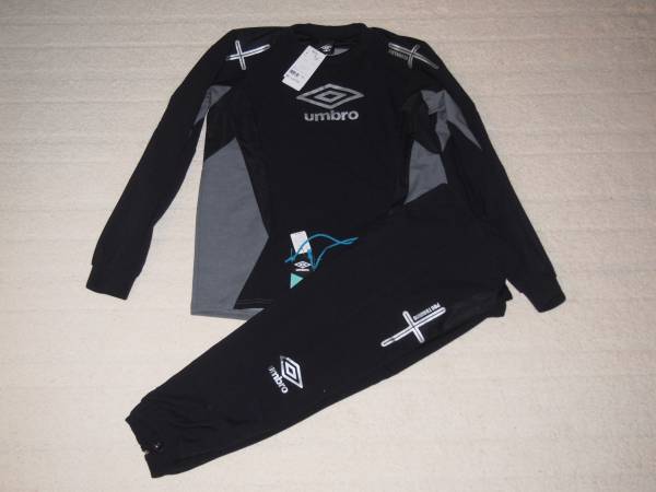 新品 UMBRO パフォーマンストップパンツセット上下 L 黒 fc東京