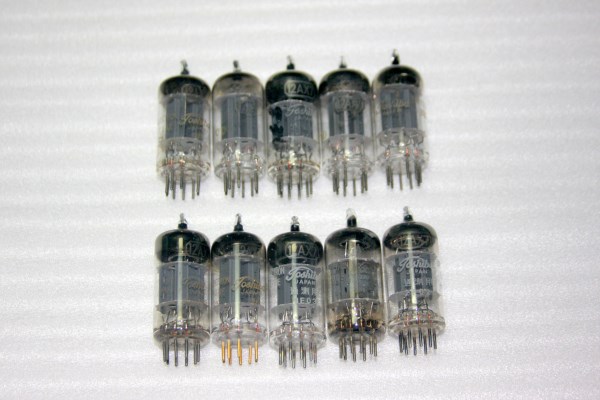 ★ 12AX7 東芝　10本 ★