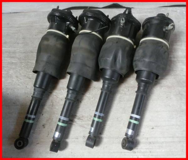 (E762) TOYOTA 30セルシオ 純正ショック エアサスペンション