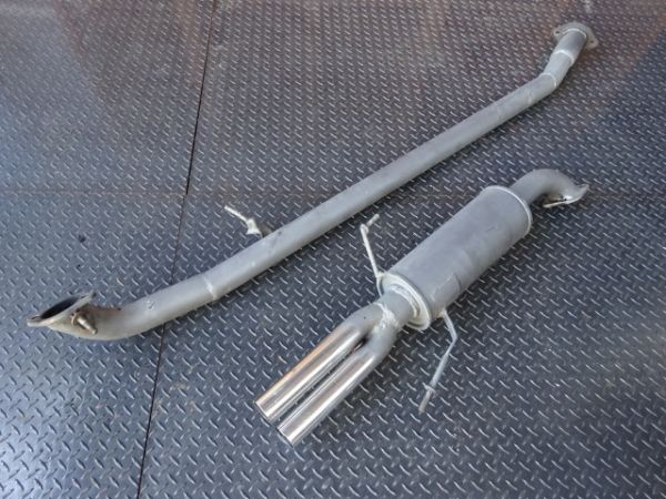 車のパーツ 【激安】メタモンマフラー