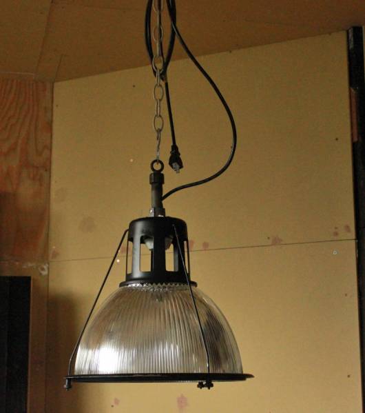 Holophane ペンダントライト・ランプ ビンテージ ホロフェーン