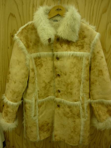 ヴィジュアル系トルネードマート人工ムートンコートＭジャケット