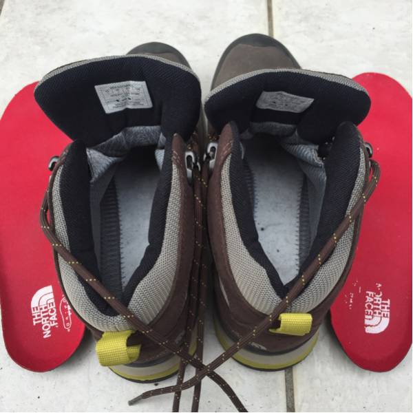 ノースフェイス 登山靴