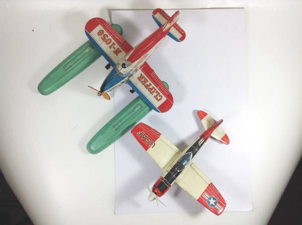ブリキ玩具◇飛行機◇2種類◇レトロ玩具◇ビンテージ◇珍品◇