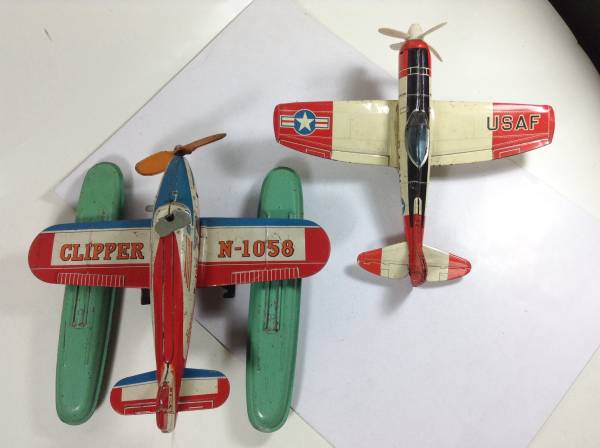 ブリキ玩具◇飛行機◇2種類◇レトロ玩具◇ビンテージ◇珍品◇