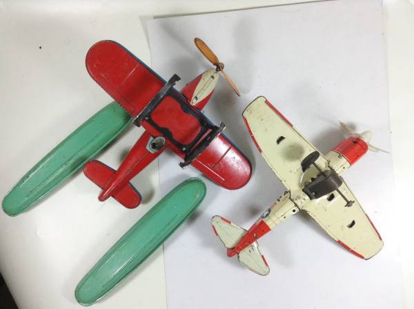 ブリキ玩具◇飛行機◇2種類◇レトロ玩具◇ビンテージ◇珍品◇