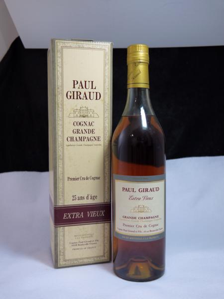 未開封ポールジロー エクストラオールドPaul Giraud Extra Old 未開栓 PAUL GIRAUD/ポールジロー 25年 EXTRA VIEUX 700ml 箱付 酒類