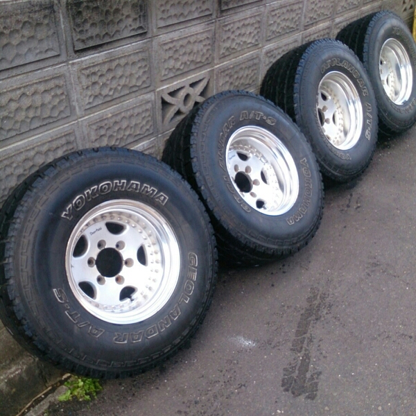 Deerfield ディアフィールド 15×8.5j-32 139.7/6 32×12.50Ｒ15