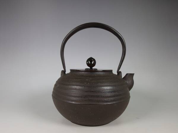 玉》 釜師造 銅蓋糸目文鉄瓶 茶道具/煎茶道具 ⑬ 鉄瓶 【公式通販】