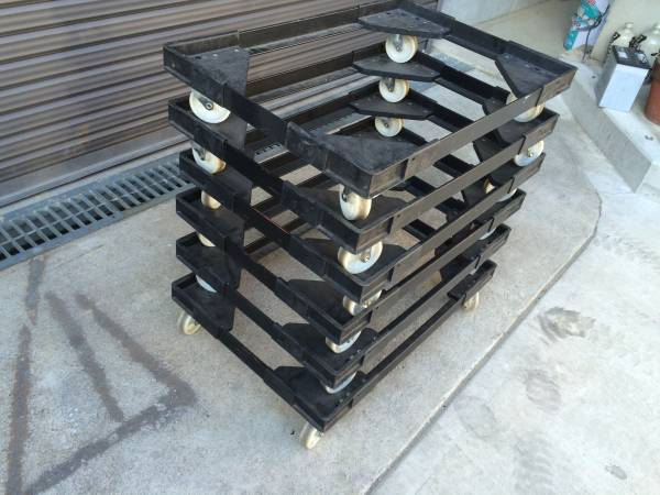 オリコン　パタコンなどに　コンテナ台車中古６台セット　⑯－⑮