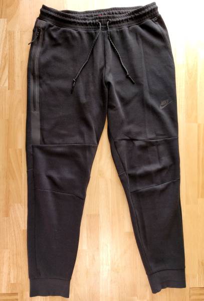 NIKE テックフリースパンツ ブラック　L