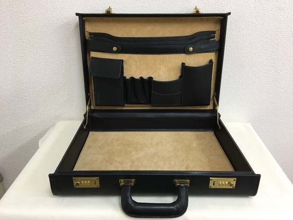 安い，爆買い】 良品 COACH コーチ レザーアタッシュケース トランク