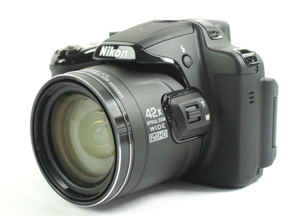 Nikon COOLPIX P520 デジタル カメラ 光学42倍 ブラックY2164711