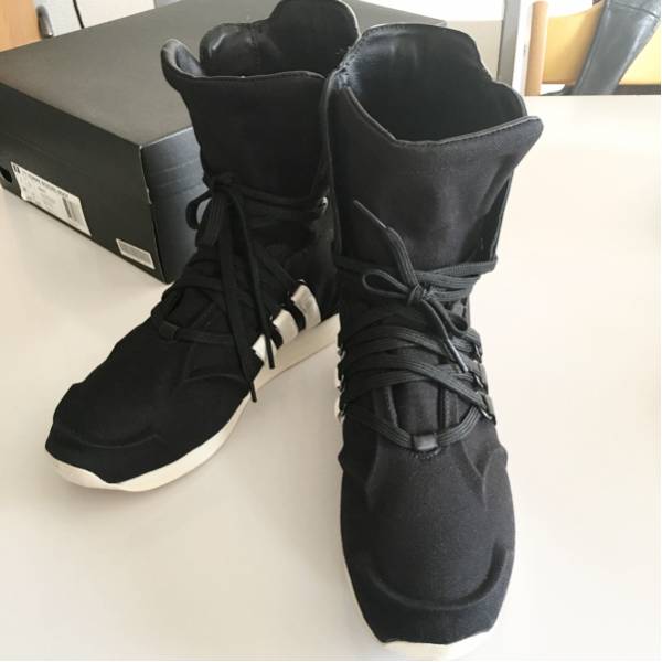 HIGH Yohji OG × ヨウジヤマモト×アディダスの新作シューズ「YY ヨウジ 