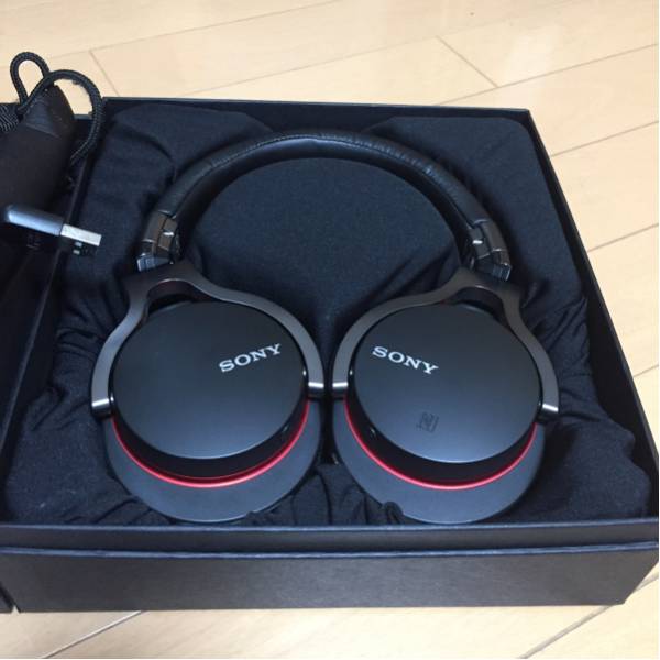 美品】ソニー ワイヤレスステレオヘッドセット MDR-1RBT MK2