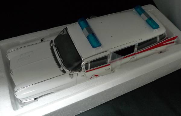 Hot wheels ゴーストバスターズ エクト1 ミニカー ゴーストバスターズ