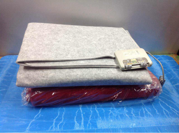 1157：日立電子コントロールカーペット MHU－2090ST 2畳 未使用