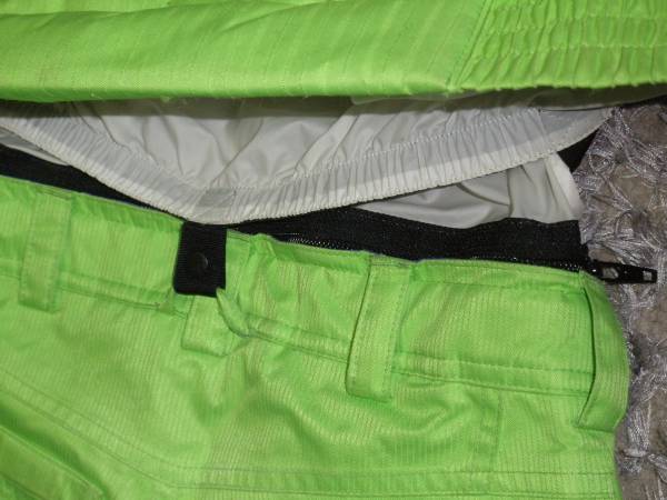 BURTON バートン キッズ スノーウェア上下セット S 120 130 xcuax