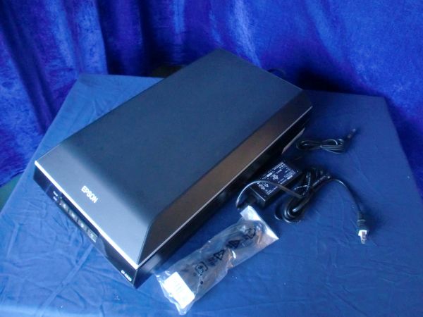 動作確認済□美品□EPSON/GT-X820□カラースキャナ□即納 A4 周辺機器