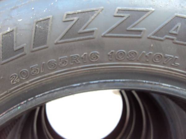 205/65R16 109/107L ＢＳ中古スタットレスタイヤ4本セット