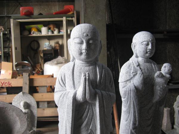 白御影石製地蔵様（1.5尺）＋蓮華台（仏像・石彫刻・墓石） 天然青