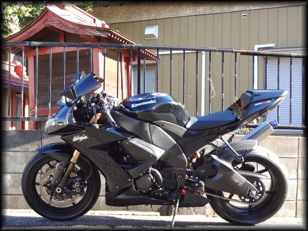 ☆ZX-10R☆高年式のE型☆車検29/10☆クリスマス大セール!!☆ ZX-10R