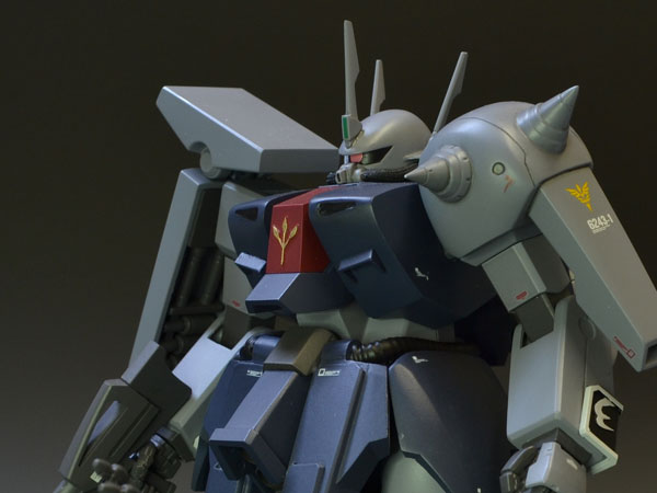 ★雑誌作例★HGUCザクⅢ（袖付き仕様）改造完成品