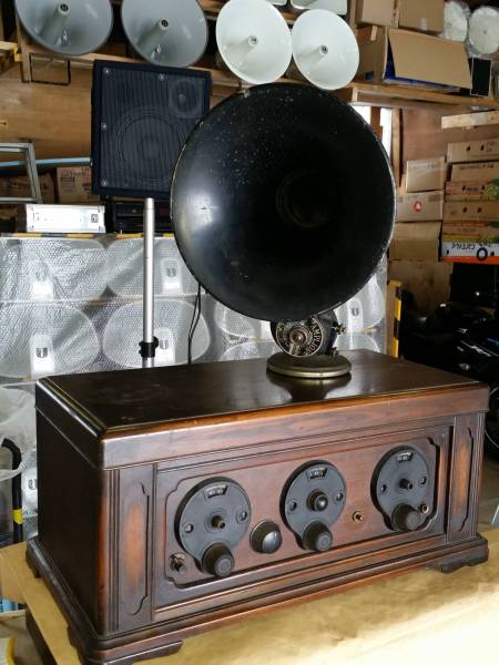 メーカー不明ジャンク品です。