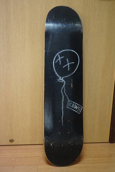 KAWS直筆アート SUPREME スケートデッキ シュプリーム zooyork