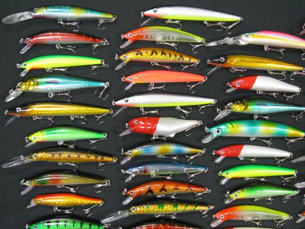 ★★ 1円～ シーバス等に！ 大量 ルアー ５０個セット！ ★★ Ⅱ