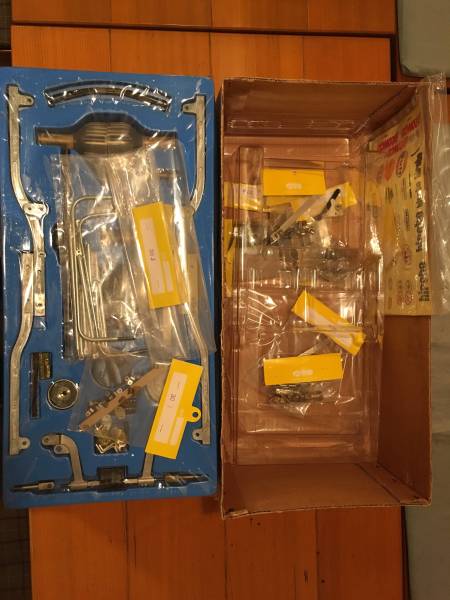 ヒロボー ブロンコ／組立式 エンジン付ラジコン_2