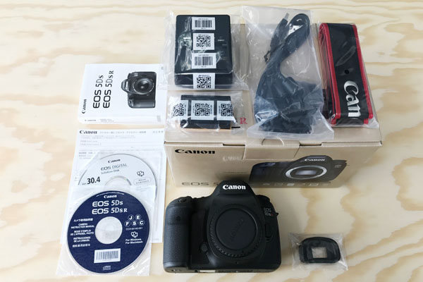 Canon EOS 5Ds R ボディ バッテリー4個付 Canon EOS 5Ds R ボディ バッテリー4個付 EOS 5Ds R Canon Body