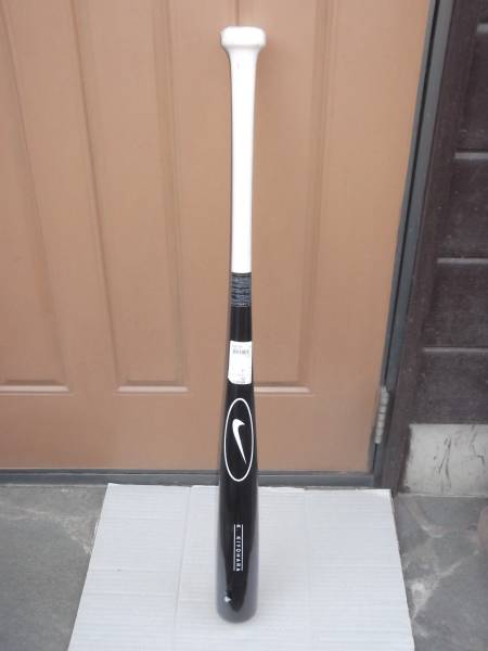 ★☆ナイキ　軟式木製　ホワイトアッシュ　清原和博モデル☆★