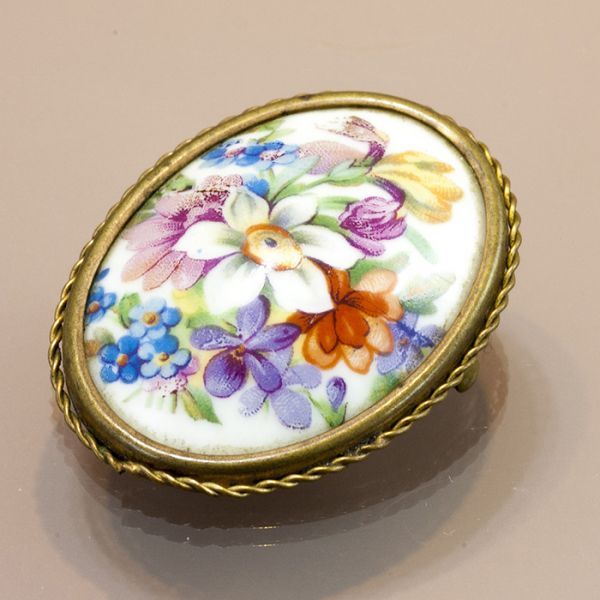 ブランド不明＊アンティークブローチ＊リモージュ磁器_2