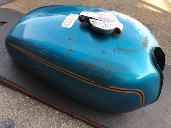 GT250 純正 タンク 当時物 GT380 サンパチ_2