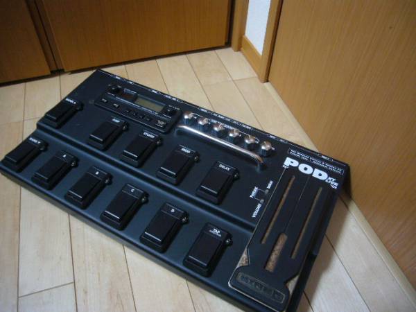 LINE6 POD XT LIVE アダプター付き ギター エフェクター 【公式通販】