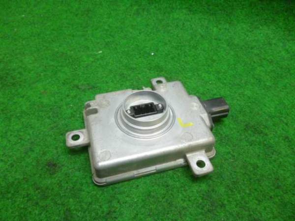 前期 16年 オデッセイ RB1/2 左ＨＩＤバラスト