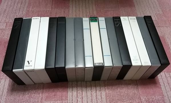 中古ビデオテープ VHSテープ いろいろ 17本まとめて_2