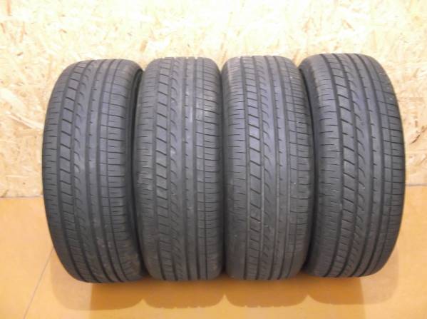 ヨコハマ BluEarth RV-01 215/60-16 4本セット