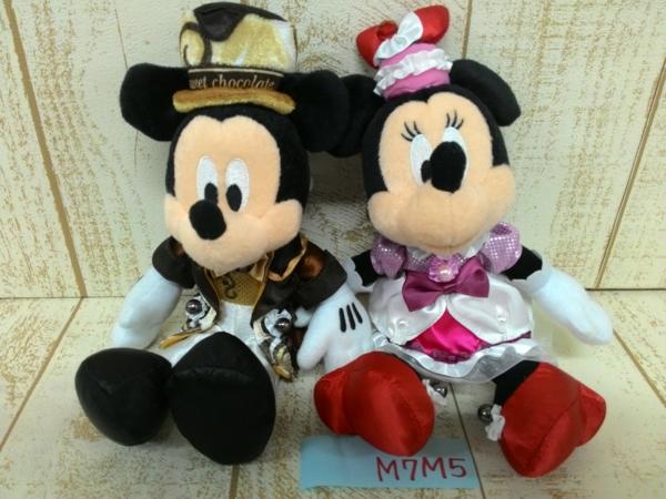 ミッキーミニーぬいぐるみバッジTDSテーブル ディズニー2点 M7M5
