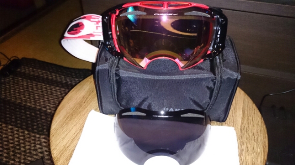 新品？ オークリー エアブレイク