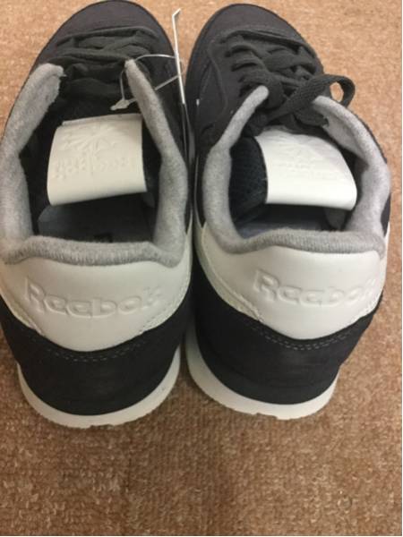 新品 リーボック クラシックReebok CLASSIC スニーカー 26.5cm