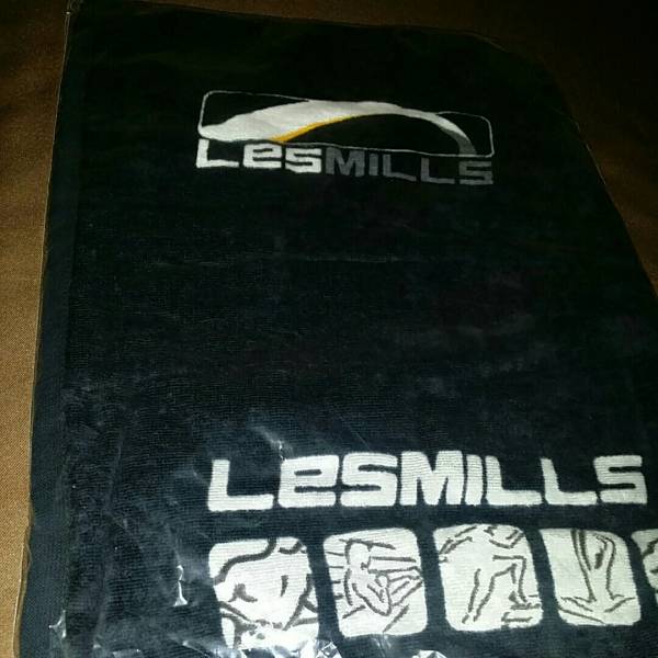 レスミルズタオル！新品未使用！