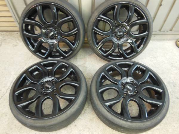 無理やり軽にとか昔のデミオスイフトあたりに　7J　オフセット48　ブラックラメ　165/40　