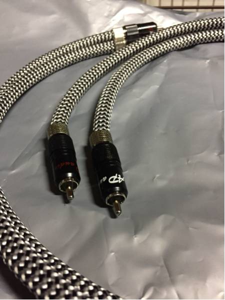 42万 超美音 脅威の音圧 GAO RCAケーブル 1ｍ