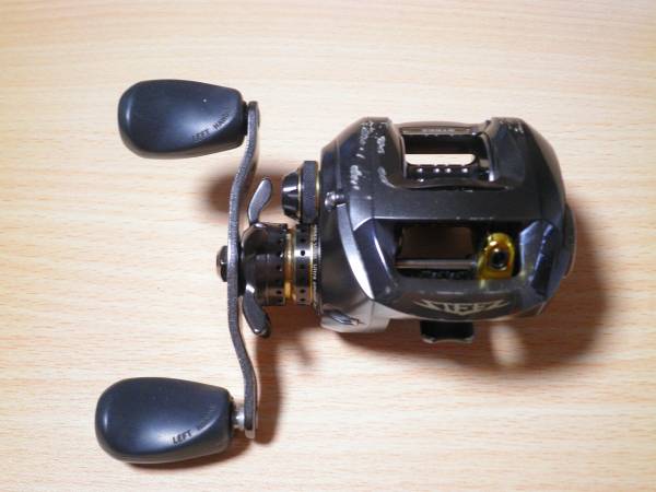 サーペントバイト ハンドル ノブ ツイン ウィップラッシュ 雷魚