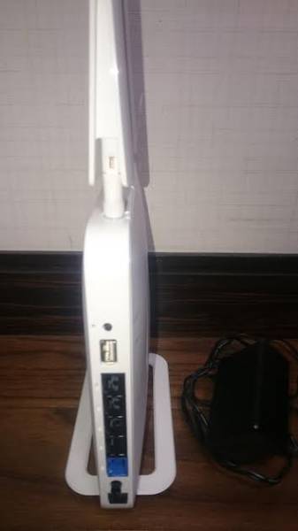 AirStation HighPower Giga WXR-1900DHP　美品