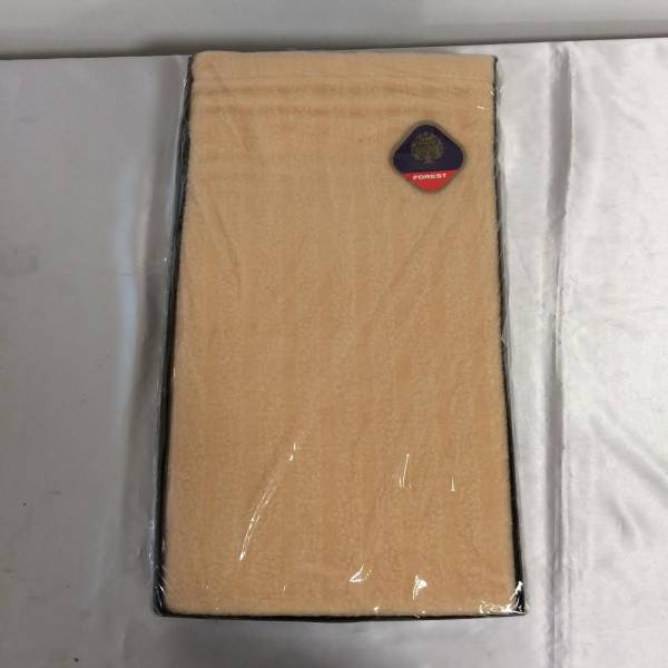 A-c　オレンジ系の毛布_1