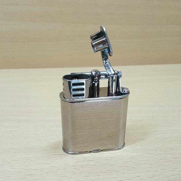 大得価，定番人気 dunhill ダンヒル ライター 英国製 ハンマー ユニーク シルバー 着火確認済み(ダンヒル)｜売買されたオークション情報、yahooの商品情報をアーカイブ公開 - オークファン ダンヒル